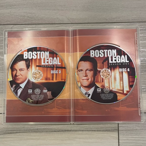 Boston Legal TV Show Season One DVD Box Set - Picture 10 of 14